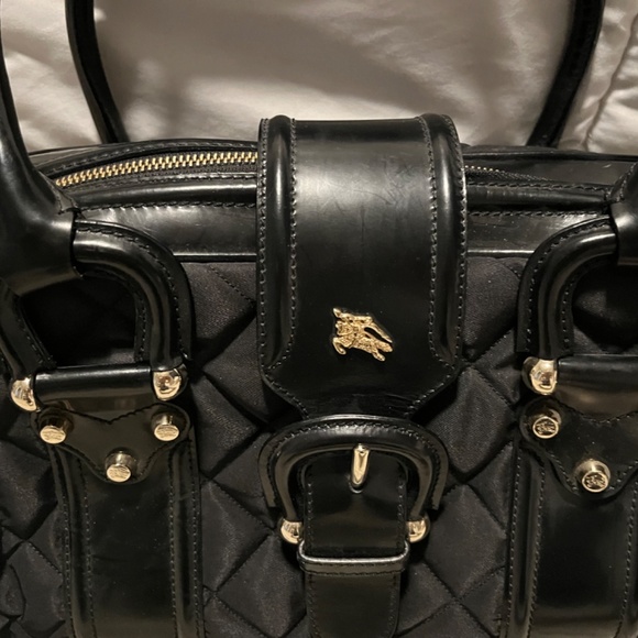 Burberry handbag - Picture 2 of 7